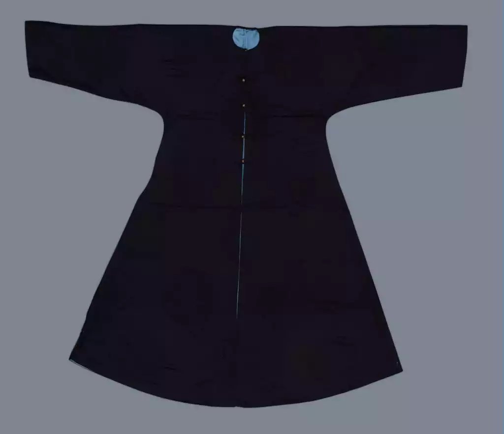 清石青色暗花缎常服袍 清石青色暗花缎常服袍
