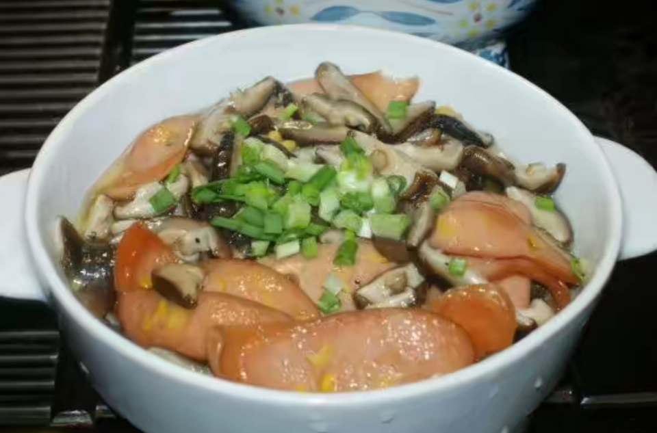 火腿肠炒香菇 火腿肠炒香菇