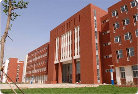 瀋阳工业大学机械工程学院 瀋阳工业大学机械工程学院