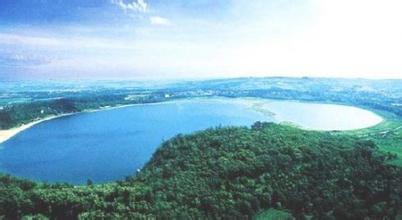 湖光岩风景区