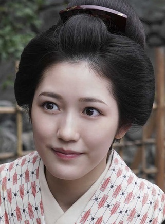 渡边麻友