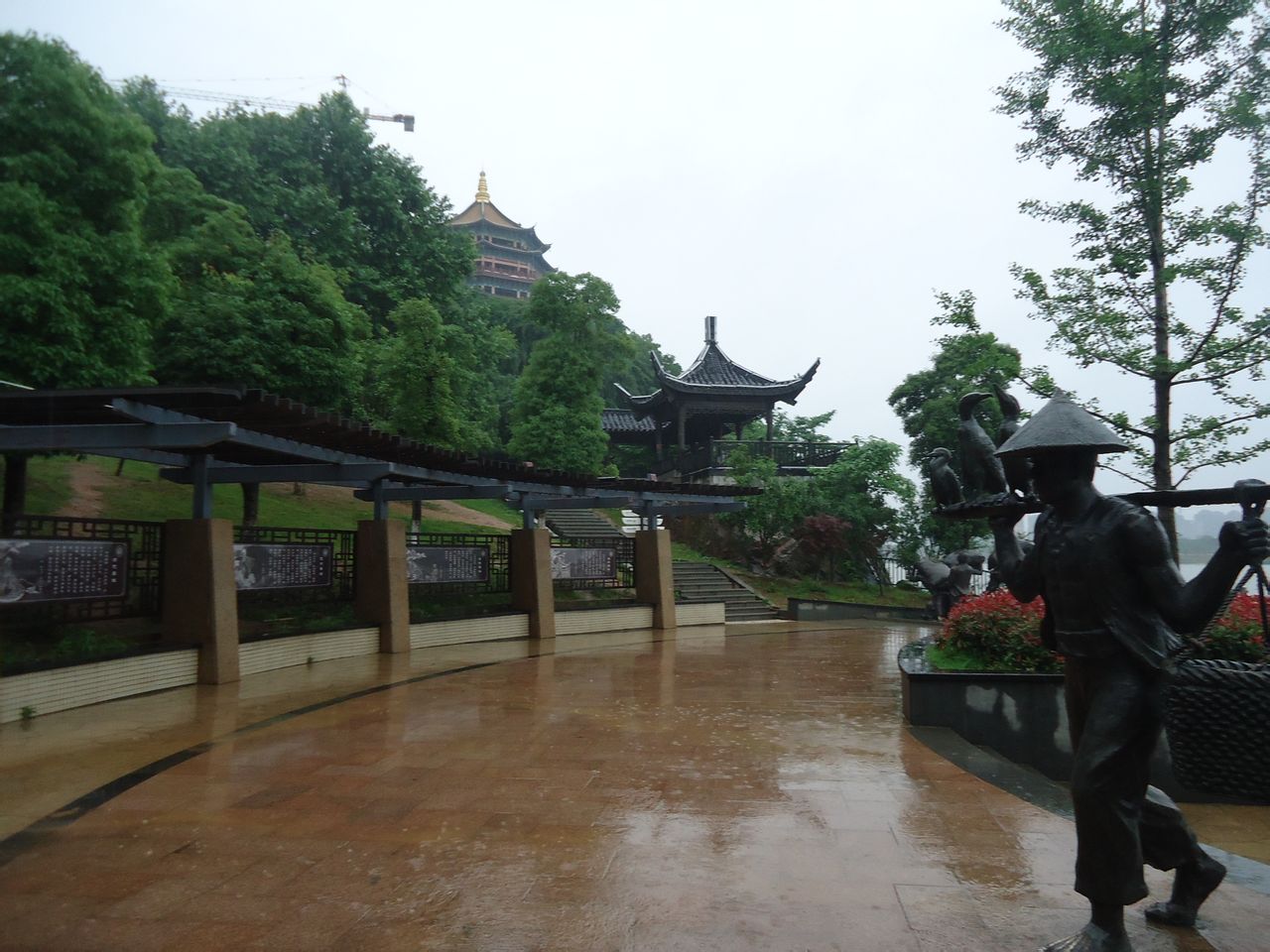 鹰潭滨江公园 鹰潭滨江公园