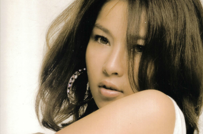 热浪(温岚2007年发行的专辑) 热浪(温岚2007年发行的专辑)