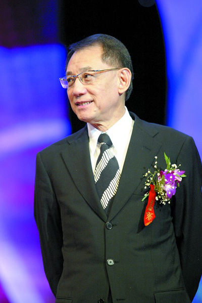 杨受成 杨受成