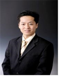 李公正面照 李公正面照
