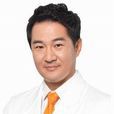 郑裕锡(韩国庆熙大学整形外科博士) 郑裕锡(韩国庆熙大学整形外科博士)
