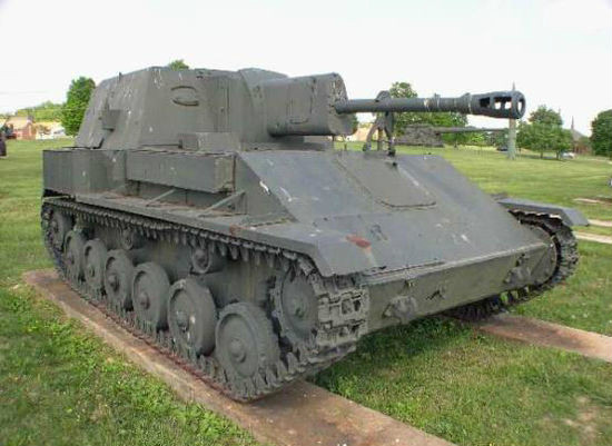 保存完好的一款SU-76早期型。 保存完好的一款SU-76早期型。