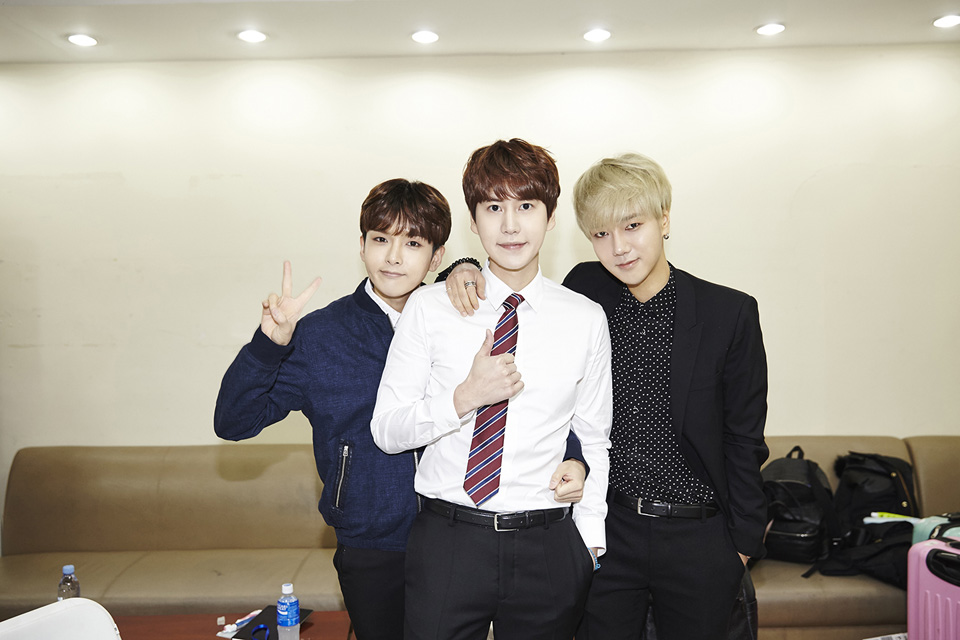Super Junior-K.R.Y.(SJ-KRY) Super Junior-K.R.Y.(SJ-KRY)