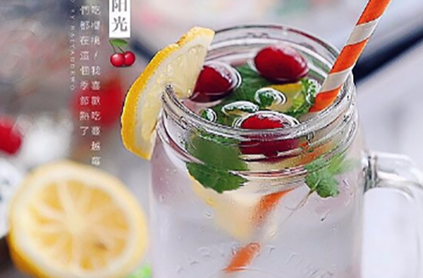 清凉苏打水