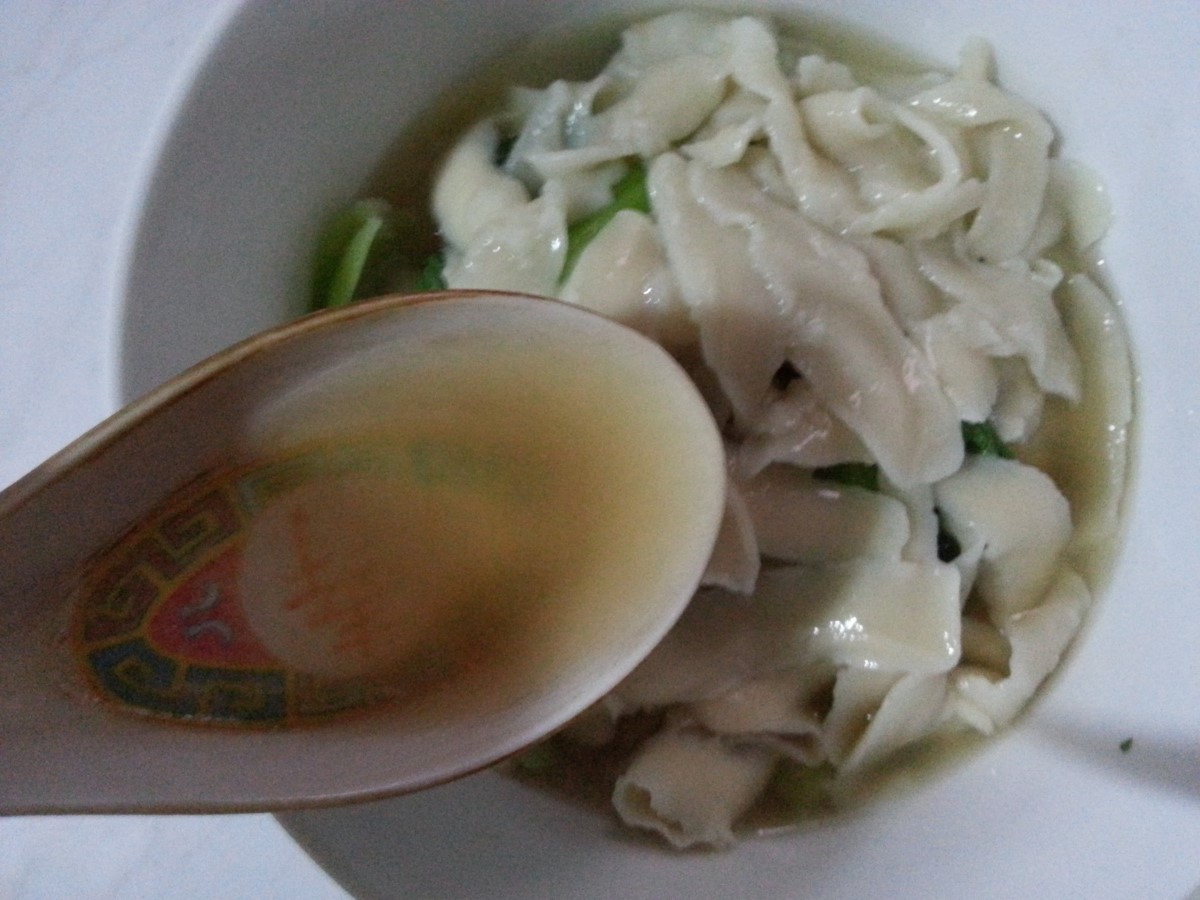 鸡汤刀削麵