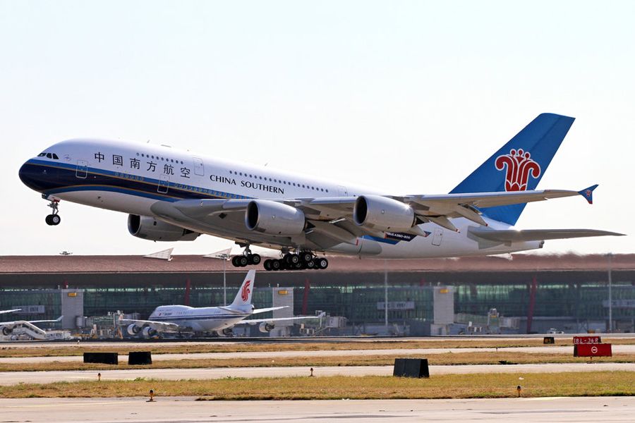 世界最大客机空客A380 世界最大客机空客A380