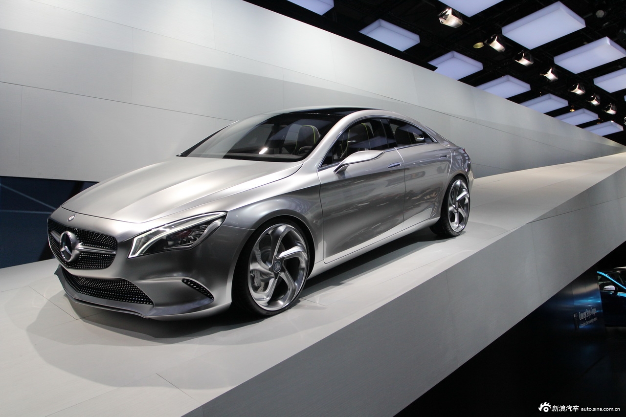 宾士CLS63 AMG 宾士CLS63 AMG