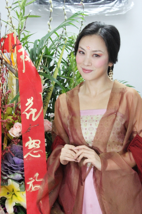 涂凌主演三维《我爱桃花》 涂凌主演三维《我爱桃花》