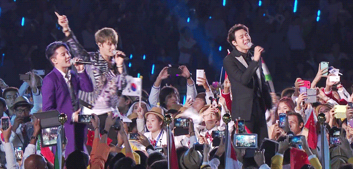 仁川亚运会开幕式JYJ演唱现场 仁川亚运会开幕式JYJ演唱现场