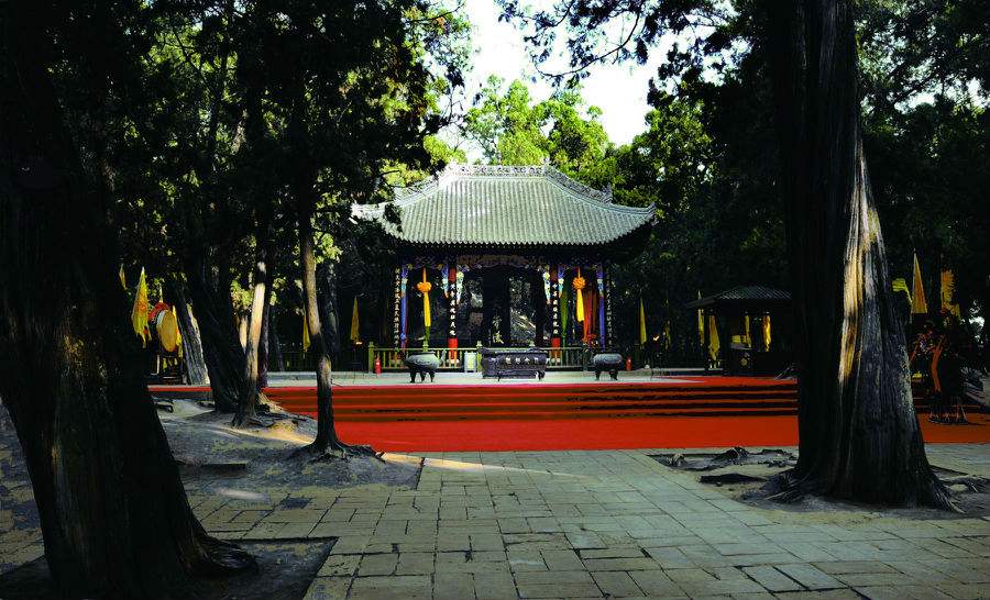 黄帝陵(天下第一陵：桥山黄帝陵)