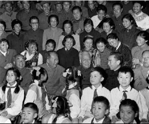 东方红国庆晚会 东方红国庆晚会