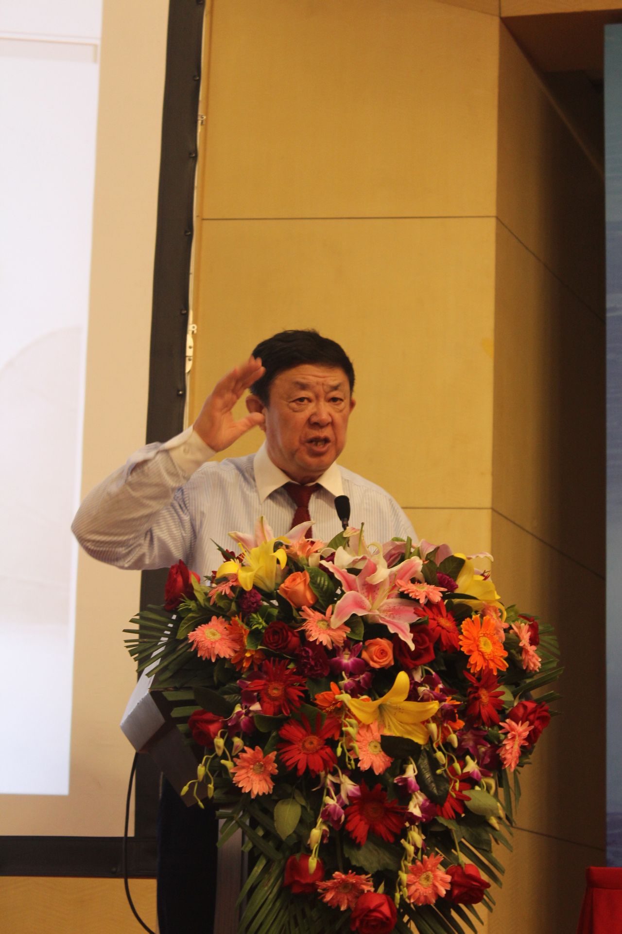 王继华(北大教育文化研究专家) 王继华(北大教育文化研究专家)