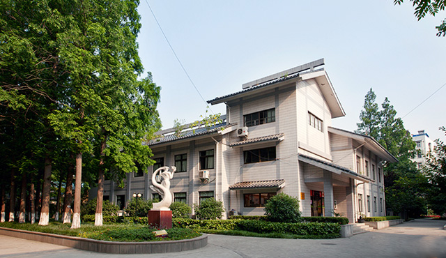 南京外国语学校 南京外国语学校