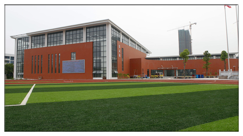 学校操场 学校操场