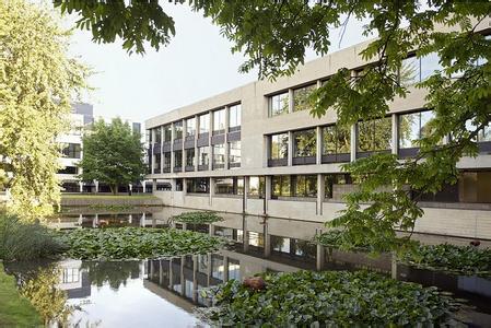 伊拉斯姆斯大学(鹿特丹大学) 伊拉斯姆斯大学(鹿特丹大学)