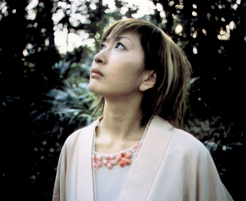 吉田亚纪子 吉田亚纪子