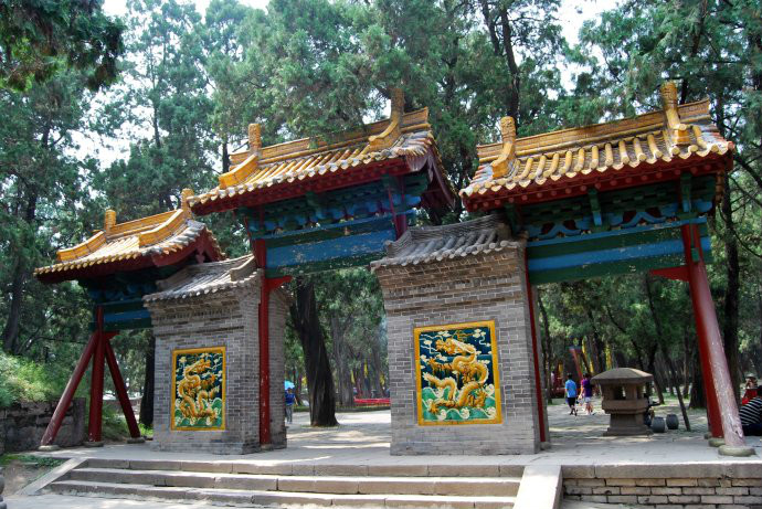 黄帝陵(天下第一陵：桥山黄帝陵)