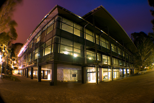 UoW Library UoW Library