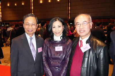 陈万雄 陈万雄
