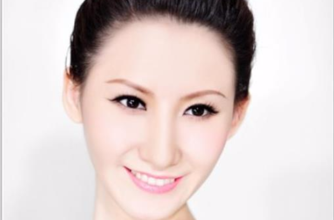 李佳佳(中国内地女演员) 李佳佳(中国内地女演员)