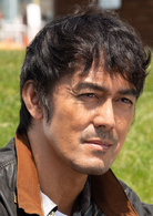 远山的呼唤(日本2018年阿部宽、常盘贵子主演电视剧)