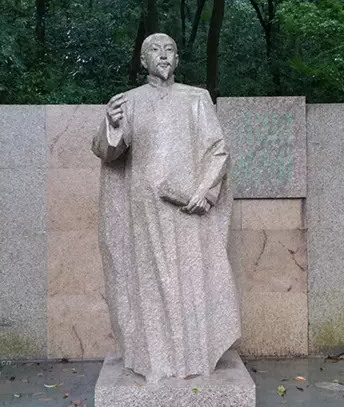 清代着名诗人厉鹗 清代着名诗人厉鹗