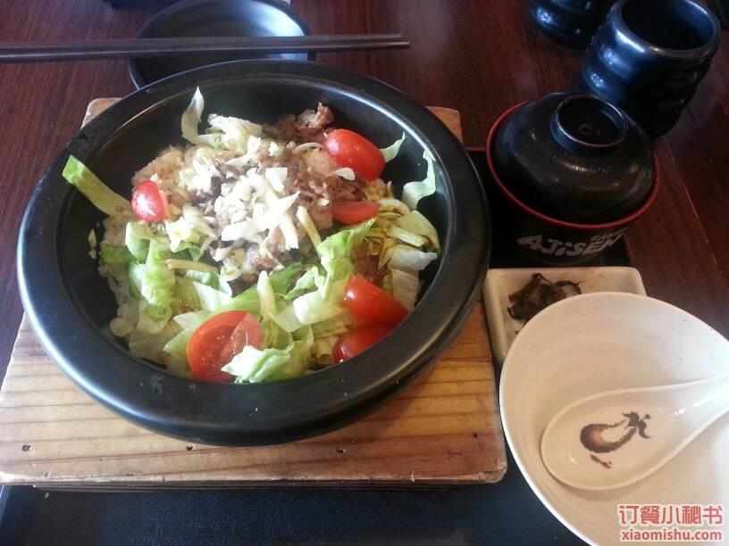 烤芝士牛肉石锅饭
