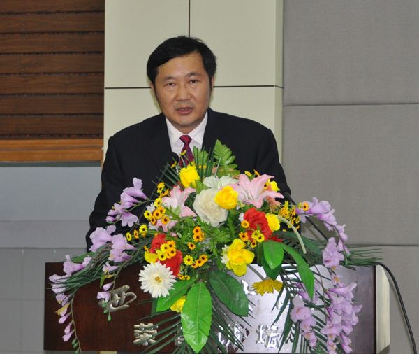 左福元 左福元