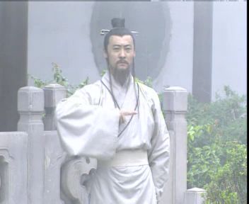 刘培清饰演的刘若谦 刘培清饰演的刘若谦