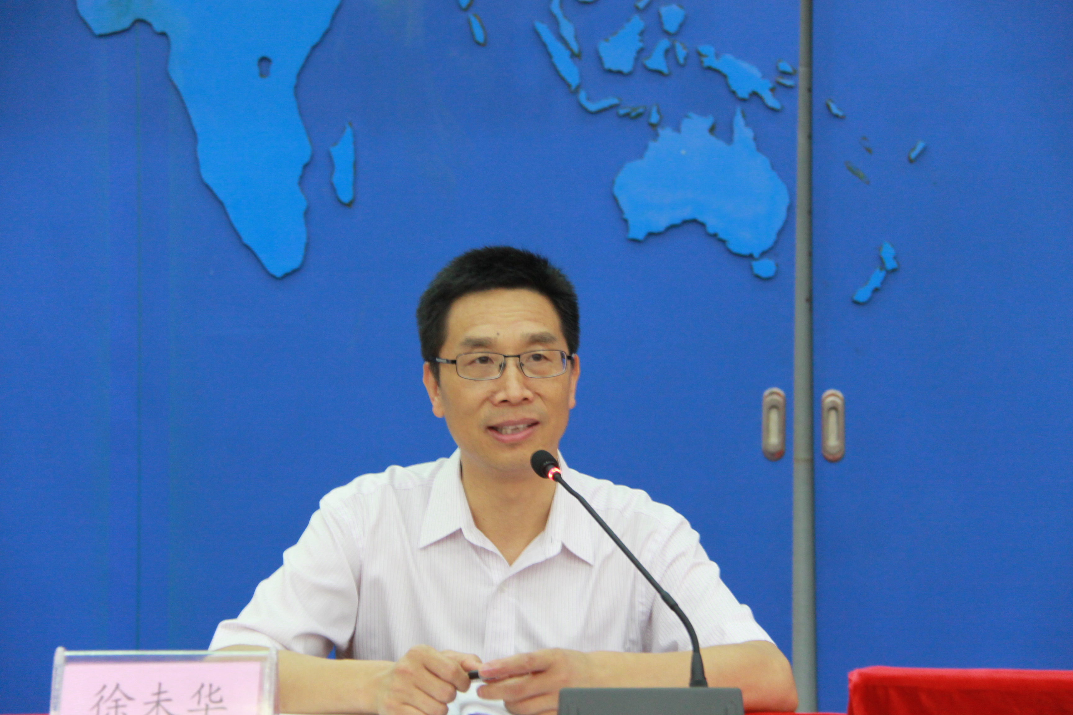 宁波肯特学校,徐未华校长 宁波肯特学校,徐未华校长