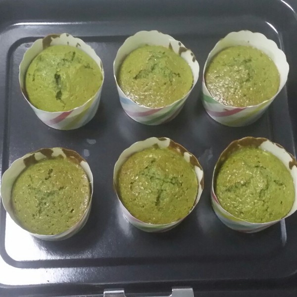 抹茶纸杯蛋糕 抹茶纸杯蛋糕