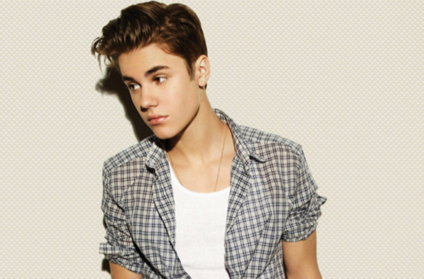 All Around The World(Justin Bieber演唱歌曲) All Around The World(Justin Bieber演唱歌曲)