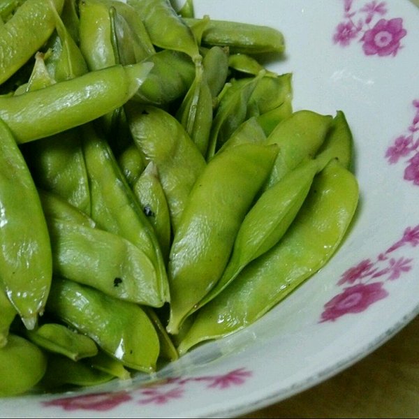 煮豌豆荚