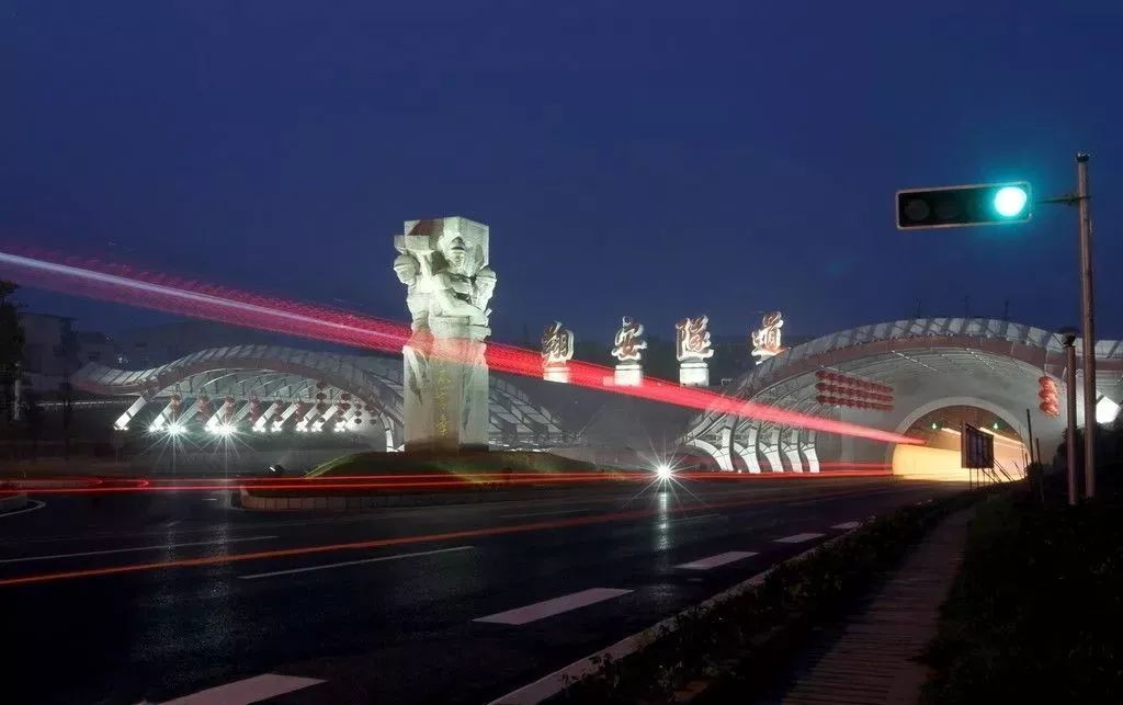 翔安隧道夜景 翔安隧道夜景