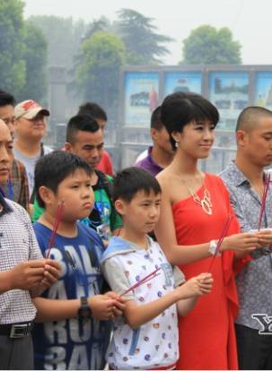 李凤鸣(中国内地女演员)