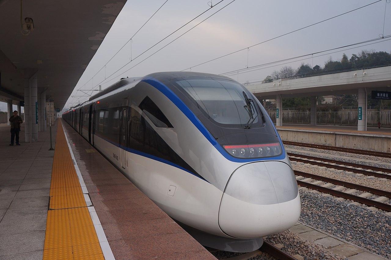 crh6f型城际动车组 crh6f型城际动车组