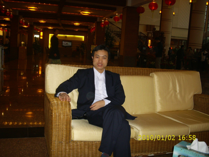 李睦芳 李睦芳