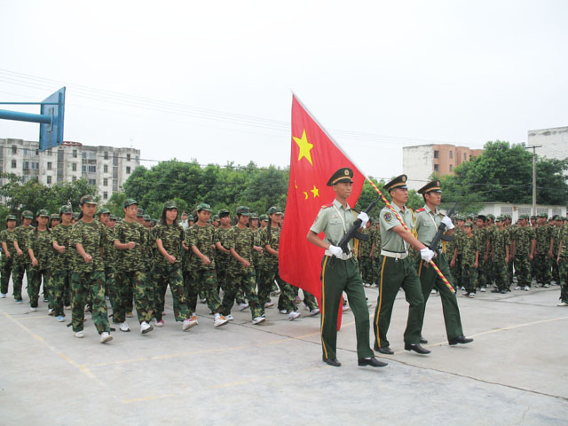 学生军训 学生军训
