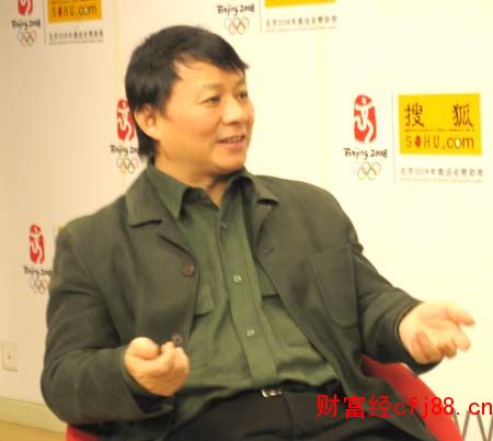 熊晓鸽接受採访 熊晓鸽接受採访