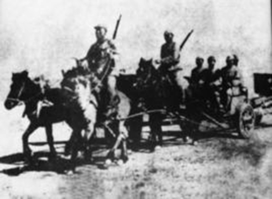 内蒙古骑兵师 内蒙古骑兵师