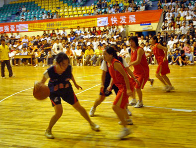 女子三人篮球校运会夺冠 女子三人篮球校运会夺冠