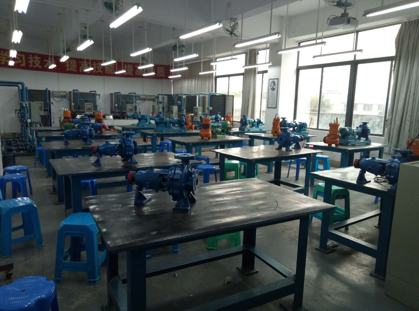 广州市市政职业学校 广州市市政职业学校