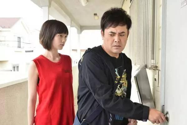 深海鱼男(日本2017年有田哲平主演电视剧) 深海鱼男(日本2017年有田哲平主演电视剧)