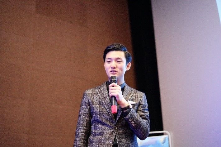 杨刚(青年企业家、影视出品人) 杨刚(青年企业家、影视出品人)
