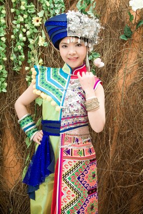 男声女声都是她——陈涓 男声女声都是她——陈涓